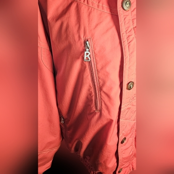 Vintage BOGNER Y2K Ski Jacket, Hidable hood, Tons of Pockets, MADE IN THE USA 40 - Picture 5 of 16